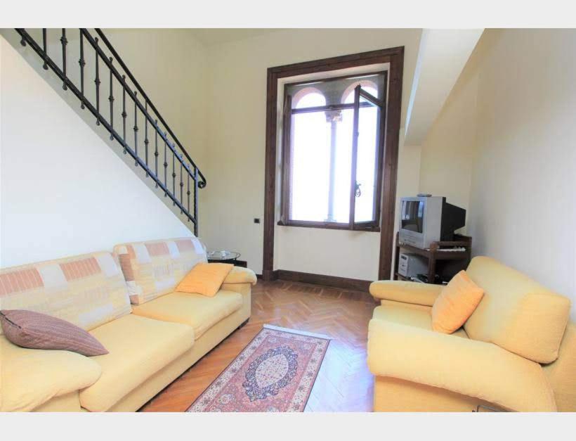Charming Apartment Lake Front Acquaseria Екстер'єр фото