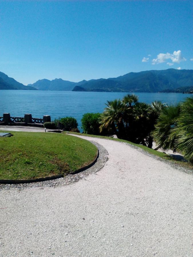 Charming Apartment Lake Front Acquaseria Екстер'єр фото